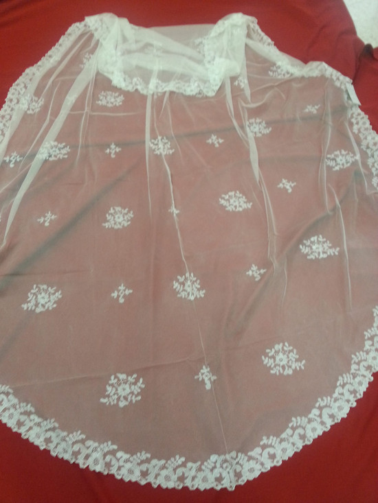 MANTILLA BEETHOVEN-ESPERANZA BERTRAN-NOVIA