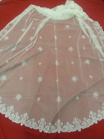 MANTILLA PRICE-ESPERANZA BERTRAN-NOVIA