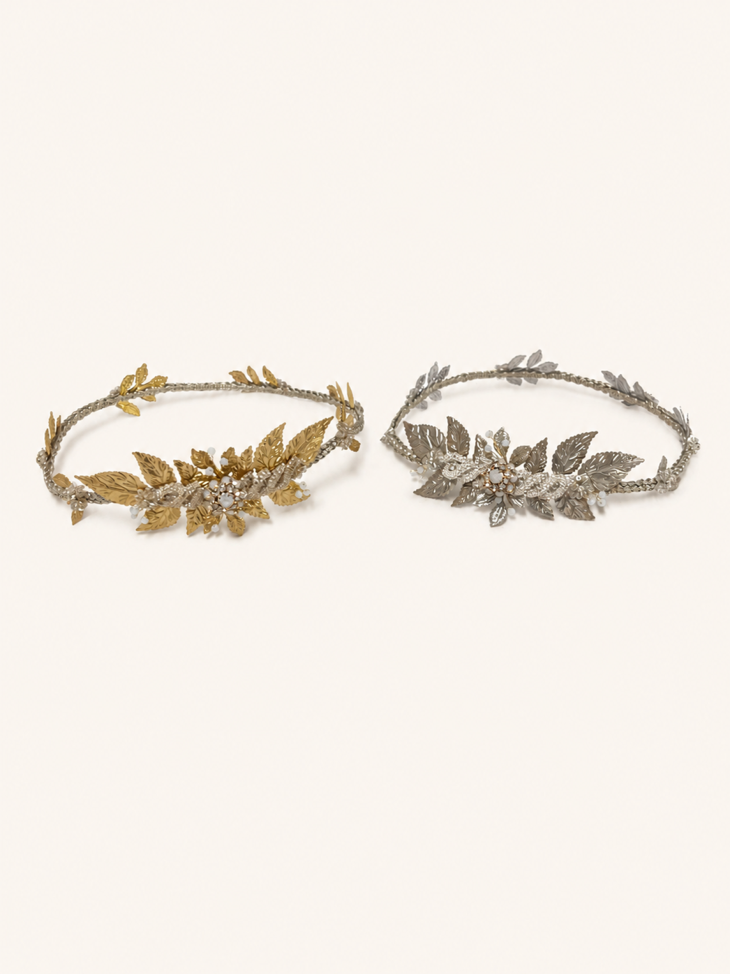 CORONA CAMBRIDGE- ESPERANZA BERTRAN-GOLD-NOVIA